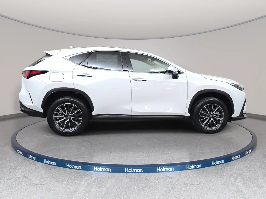 New 2026 Ultra White Lexus PREMIUM PLUS AWD image 4