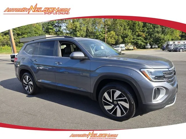 Used 2025 Gray Volkswagen 2.0T SE w/Technology image 1