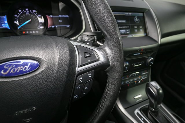 Used 2015 White Ford SEL image 28