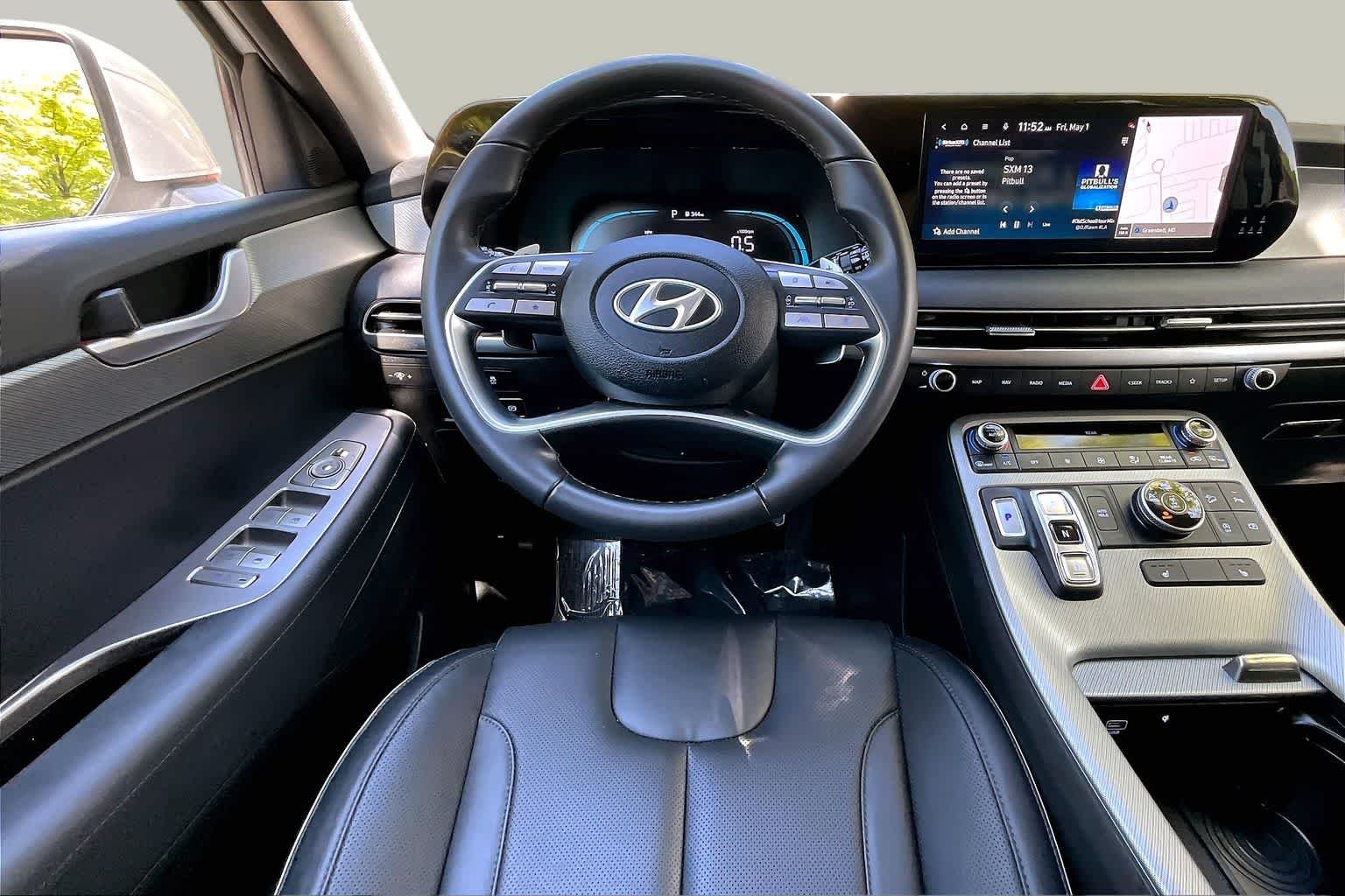 Used 2025 Typhoon Silver Hyundai SEL image 6