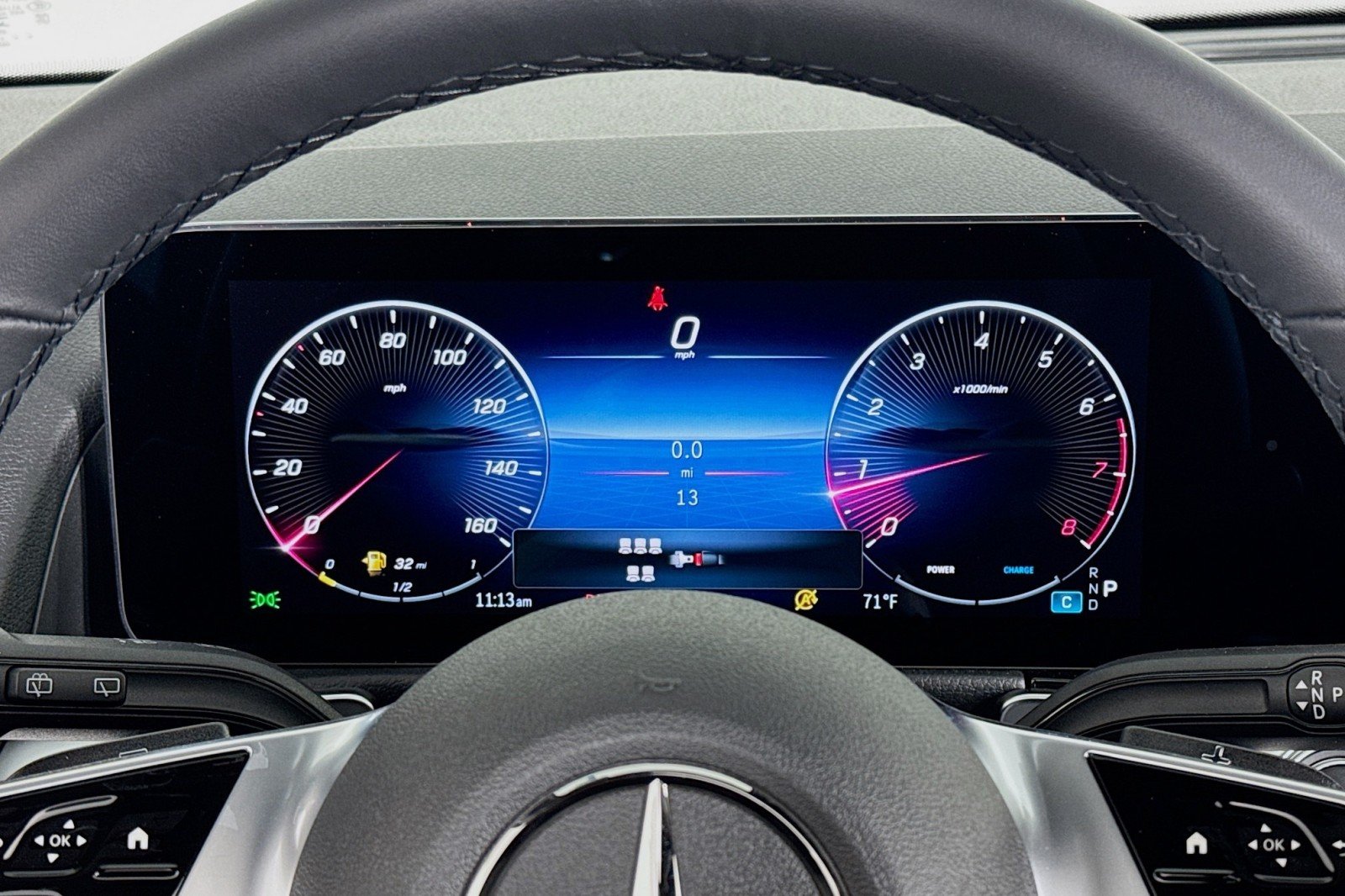 New 2026 Cirrus Silver Metallic Mercedes-Benz GLB 250 SUV image 19