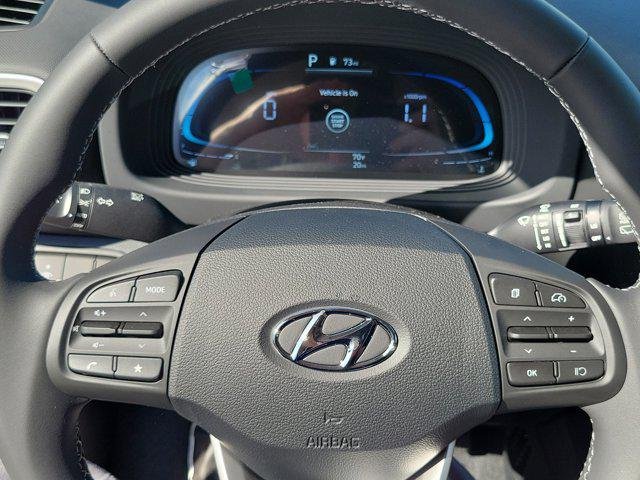New 2026 Onyx Black Hyundai SEL image 4