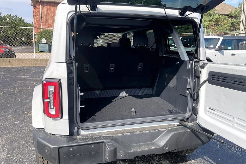 New 2026 Avalanche Gray Ford Outer Banks® image 27