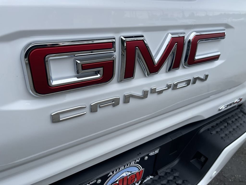 2025 GMC Canyon AT4 - Photo 31