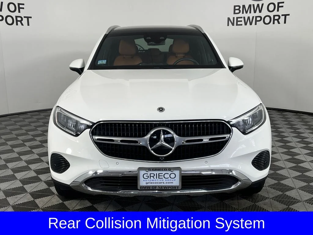 Used 2025  Mercedes-Benz GLC 300 image 7