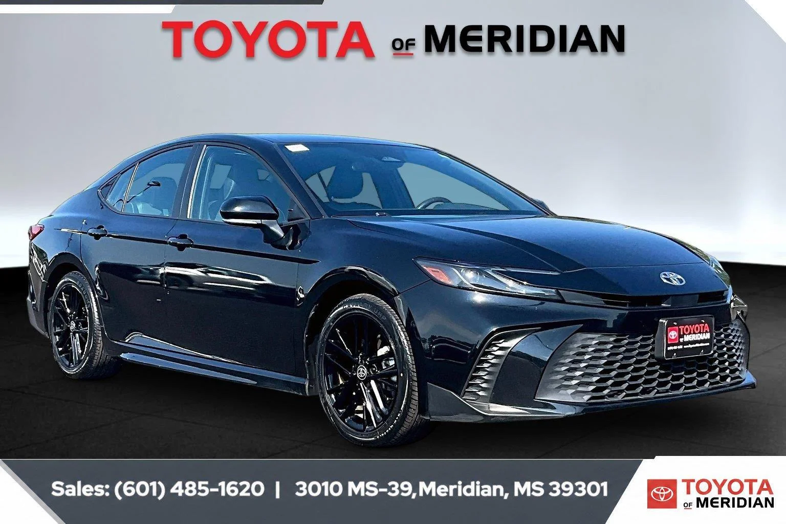Used 2025 Midnight Black Metallic Toyota SE (Natl) image 1