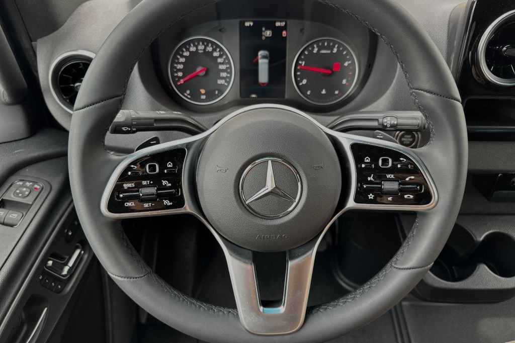 Used 2024 Blue Mercedes-Benz Cargo 144 WB image 24