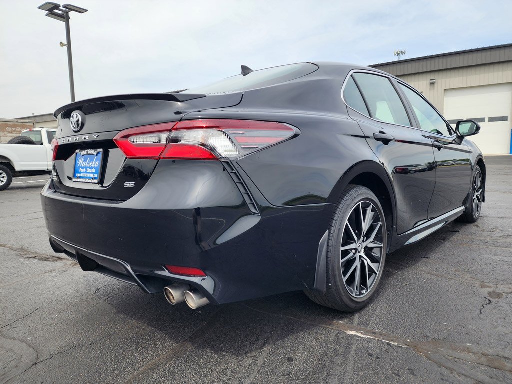 Used 2024 Midnight Black Metallic Toyota SE image 5