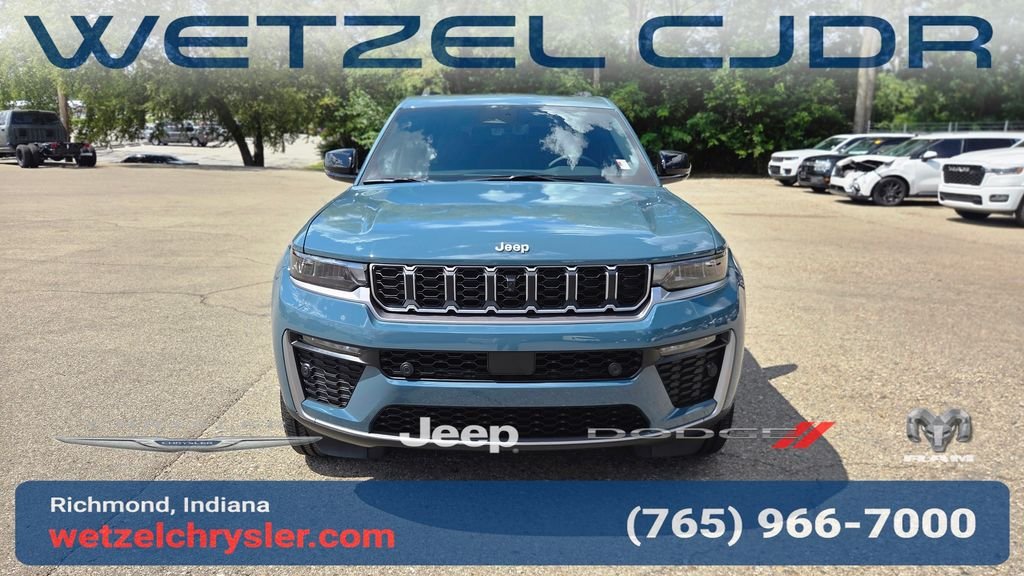 New 2027 Steel Blue Paint Jeep Limited image 2