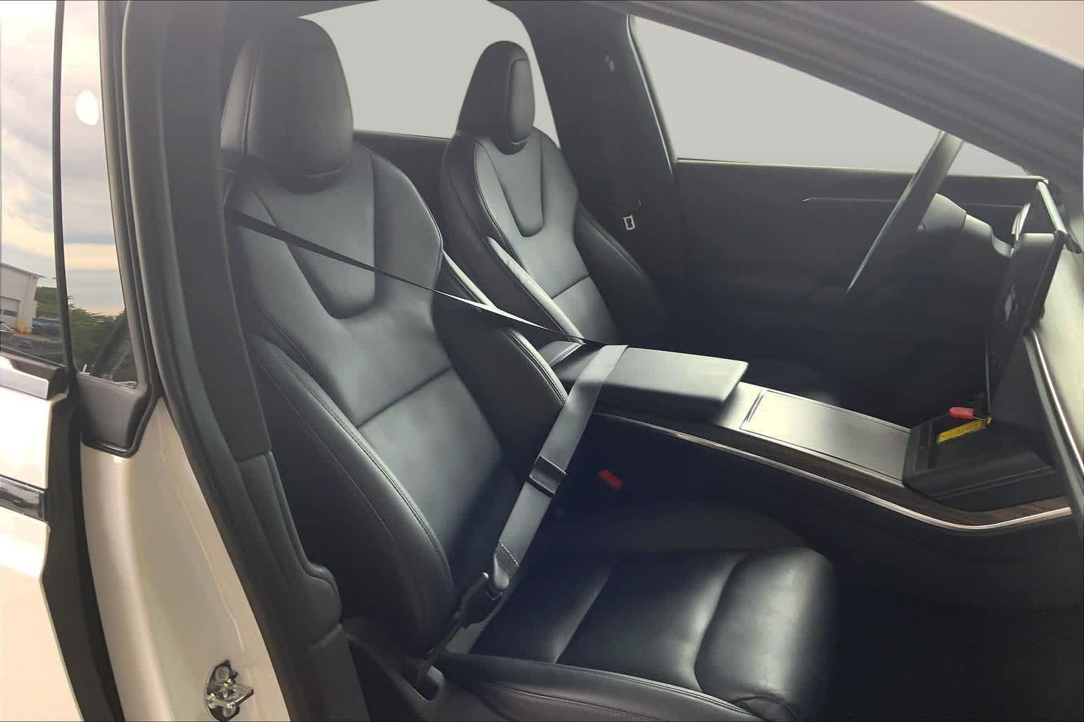 Used 2023 Pearl White Multi Tesla  image 8