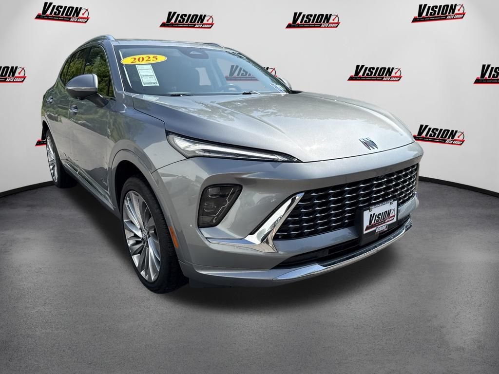 Used 2025 Gray Buick Avenir image 3