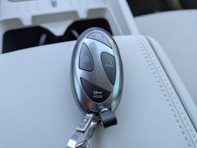 New 2026 Hampton Gray Hyundai SE image 48