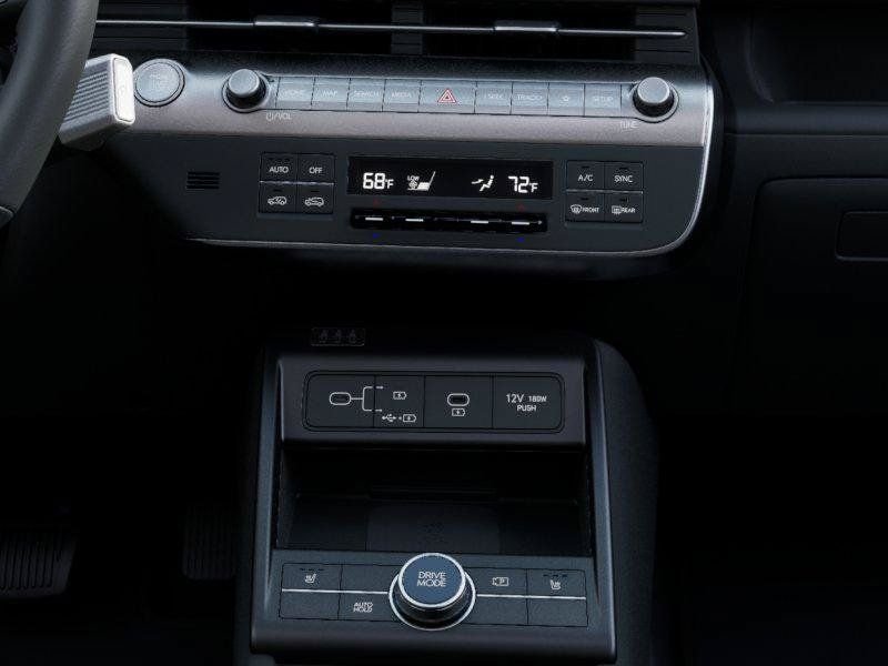 New 2027 Gray Hyundai SEL Premium FWD image 16
