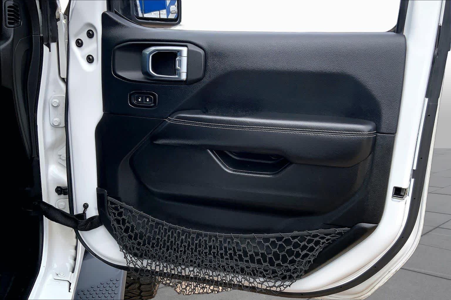 Used 2018 Bright White Clearcoat Jeep Sahara image 23