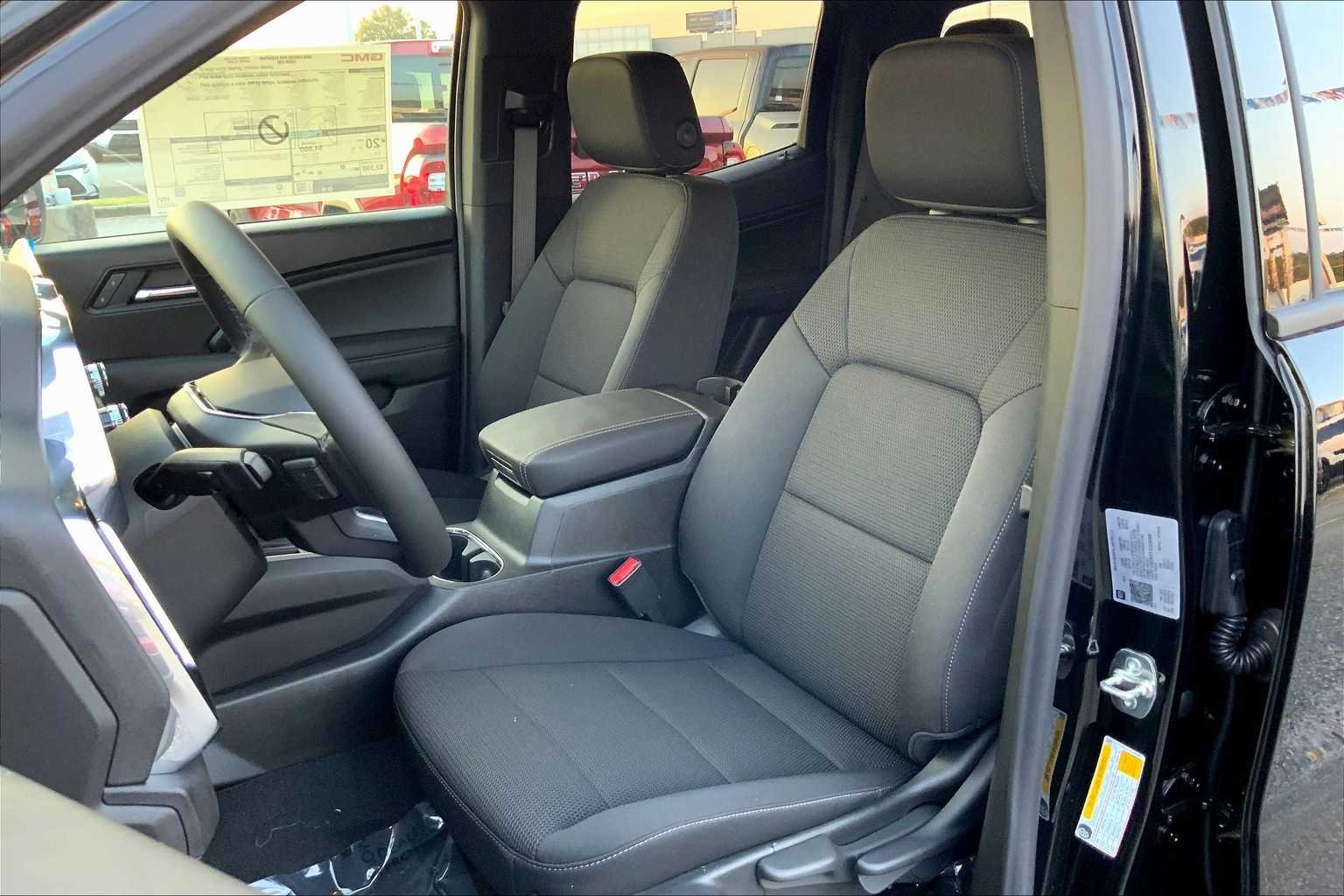 2026 GMC Canyon Elevation - Photo 9