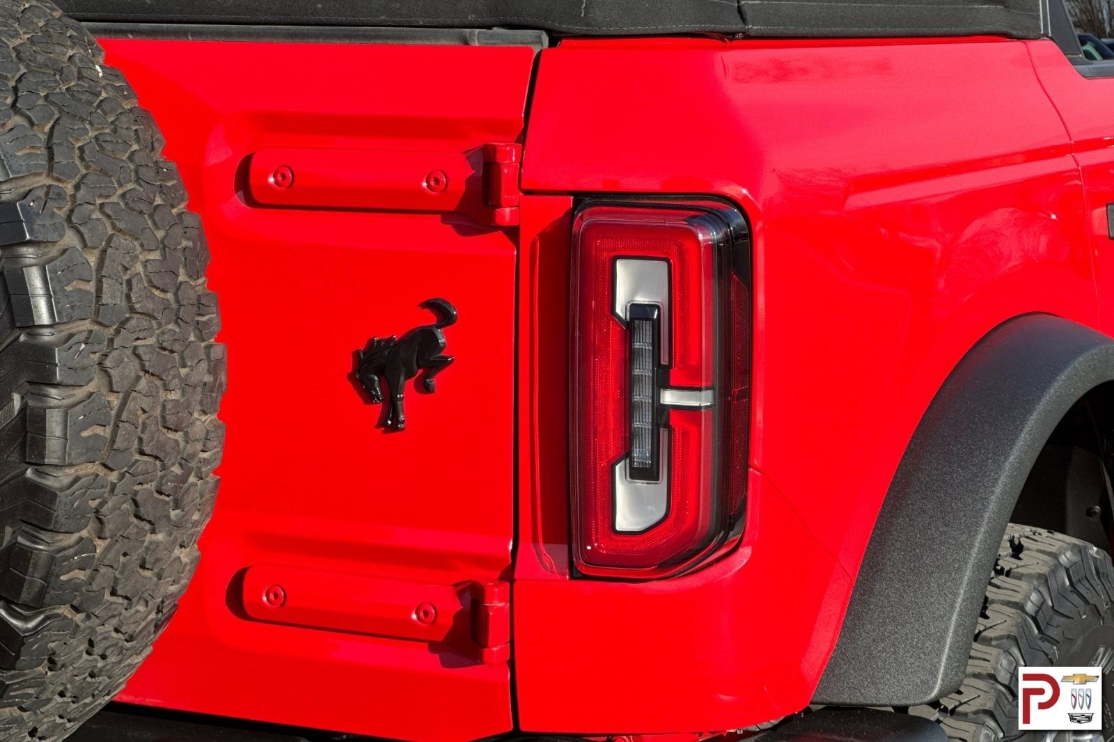 Used 2023 Red Ford Badlands image 35