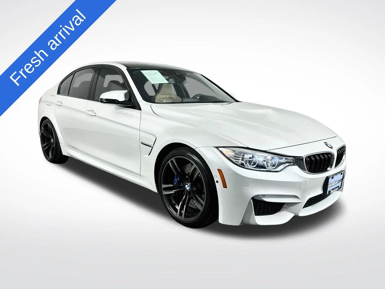Used 2016 White BMW Base image 1