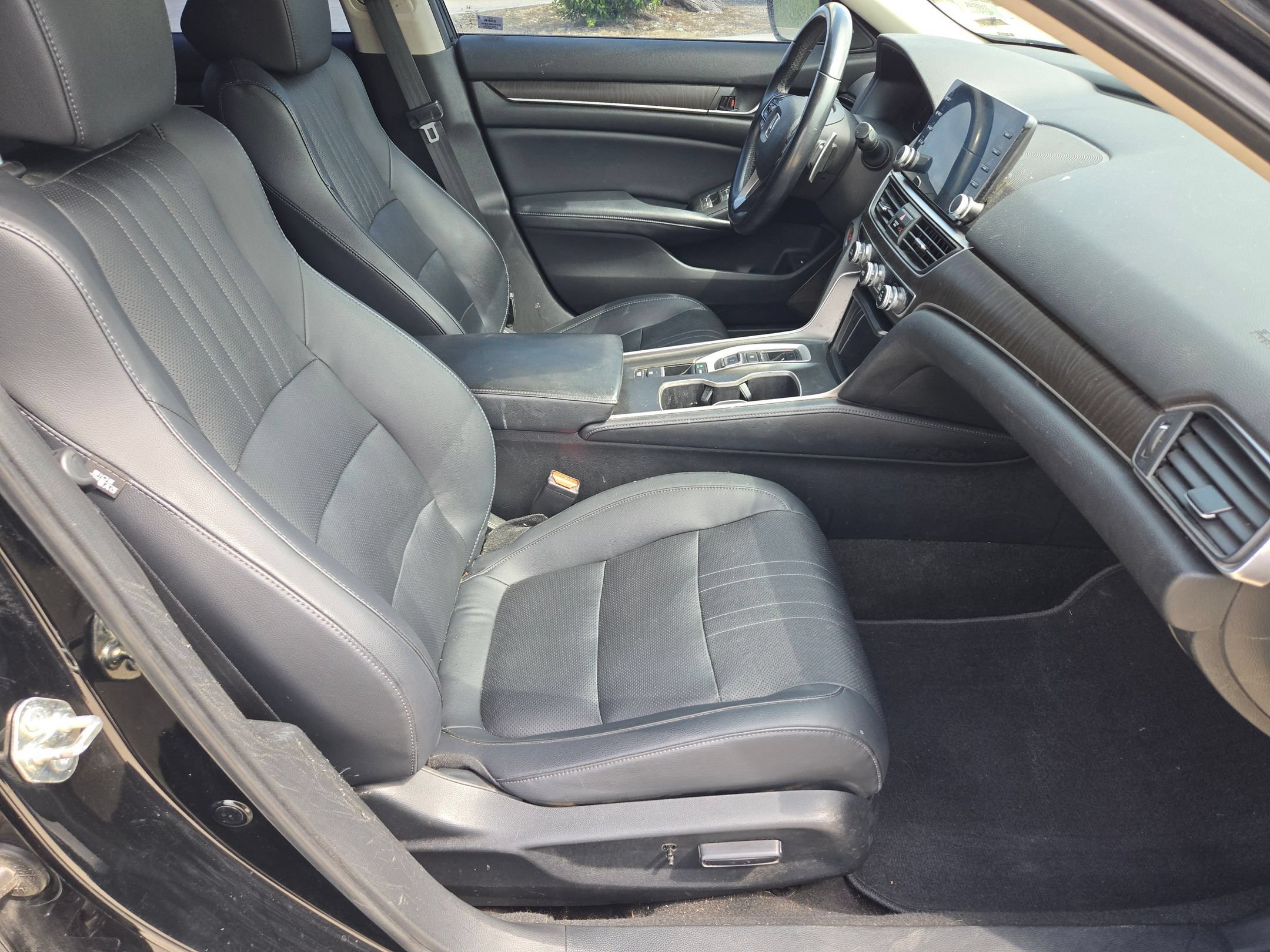 Used 2018 Black Honda EX-L 2.0T image 28