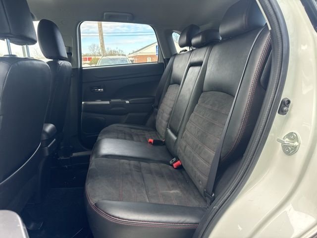 Used 2019 White Mitsubishi 2.4 GT image 11