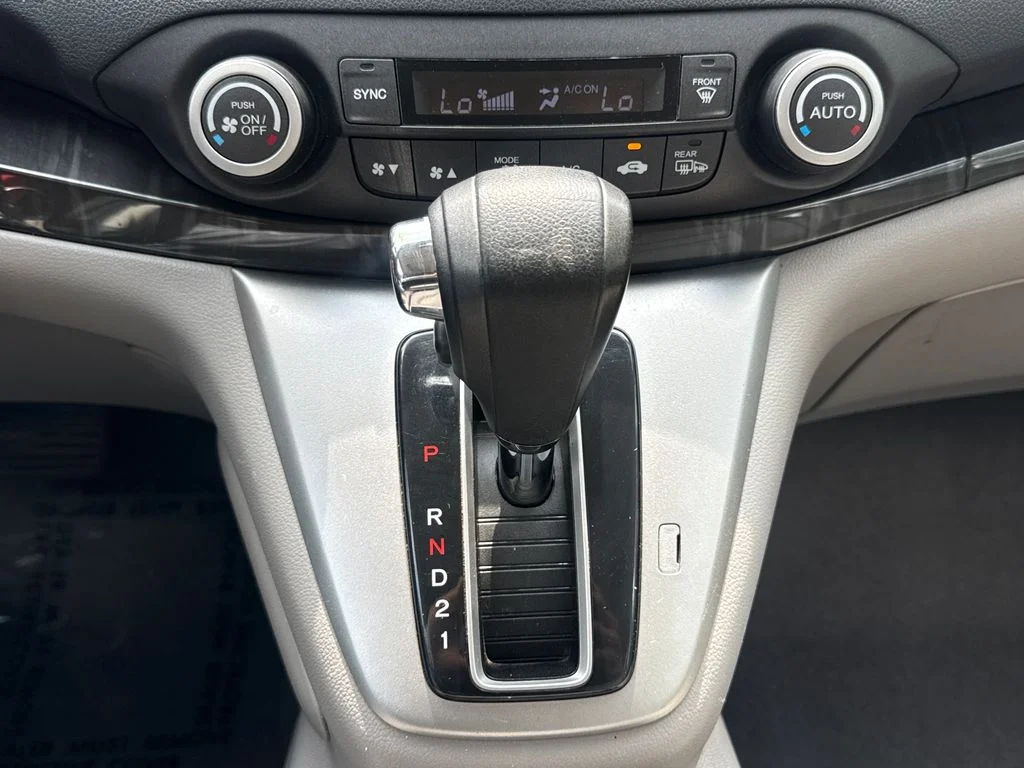 Used 2014 Twilight Blue Metallic Honda EX-L image 24