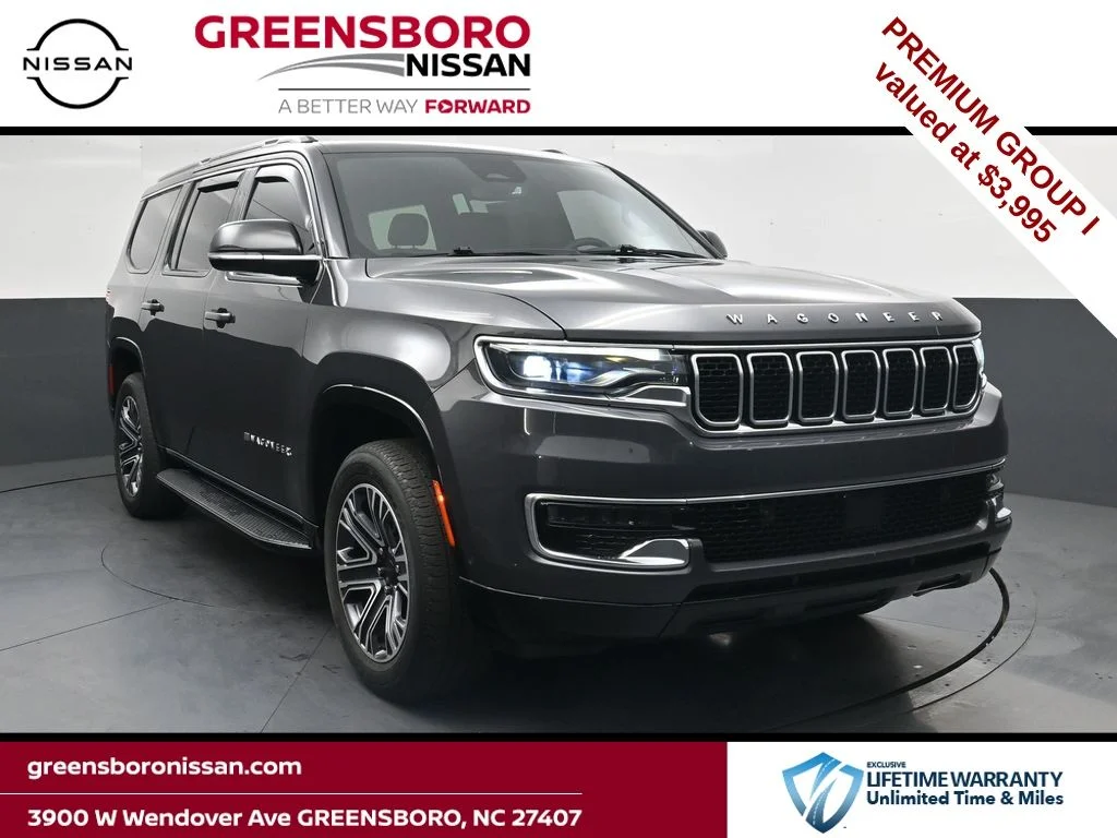 Used 2024 Gray Jeep Base image 1
