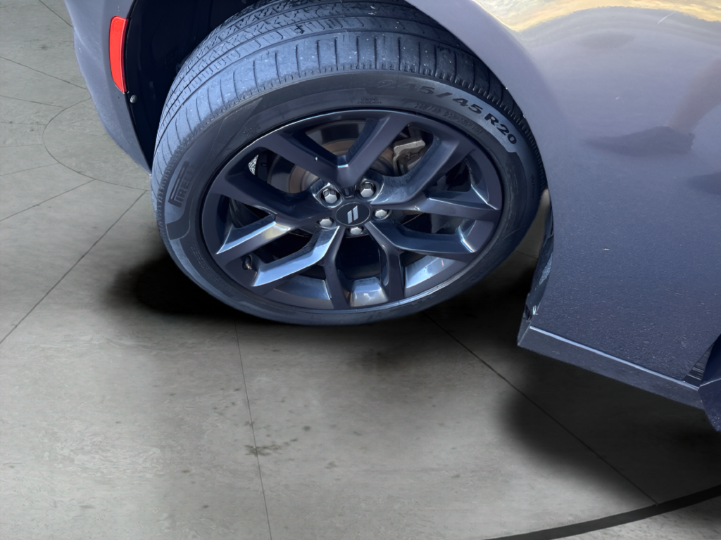 Used 2019 Gray Dodge SXT image 40