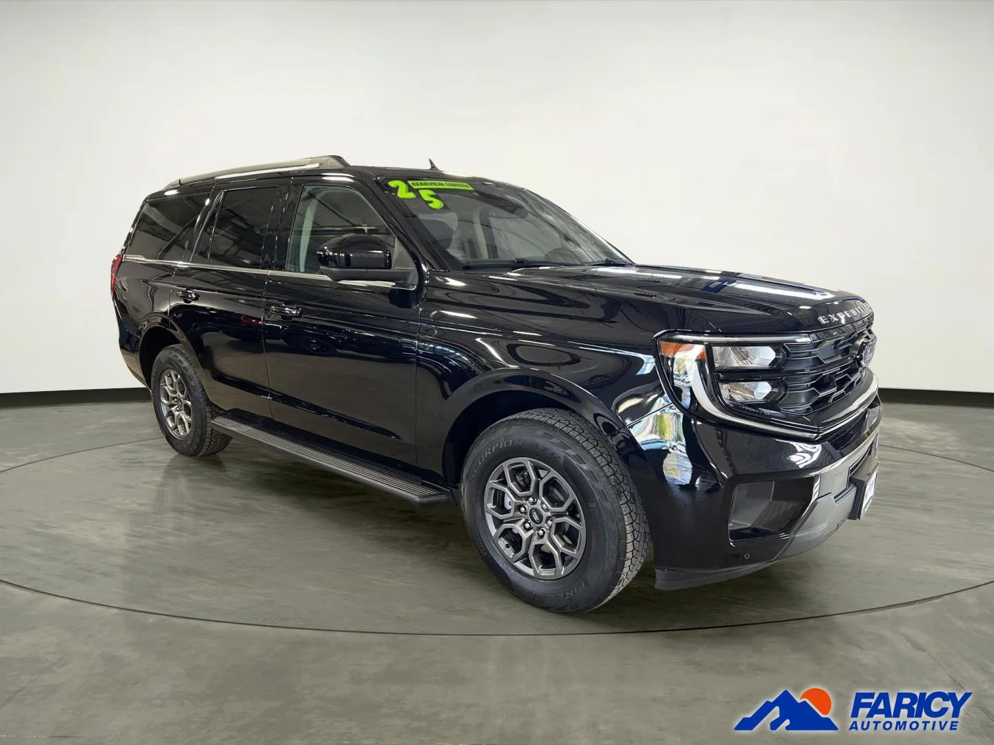 Used 2025 Agate Black Ford Active image 5