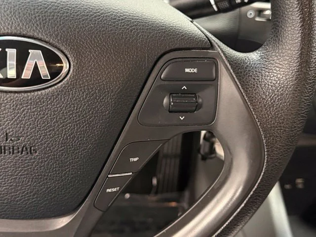 Used 2017 White Kia LX image 14