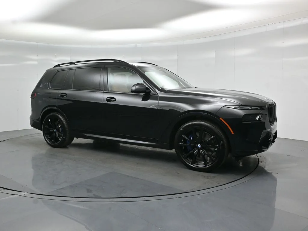 Used 2026 Black BMW xDrive40i image 27