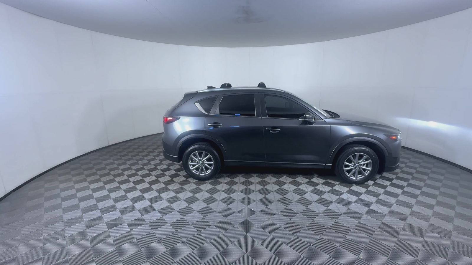 Used 2024 Machine Gray Metallic Mazda 2.5 S Select Package image 9