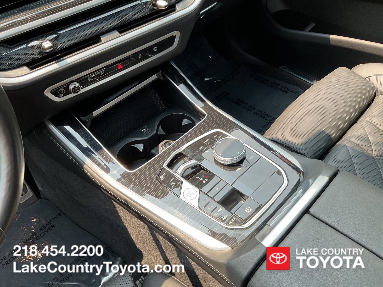 Used 2024 Black BMW xDrive40i image 33