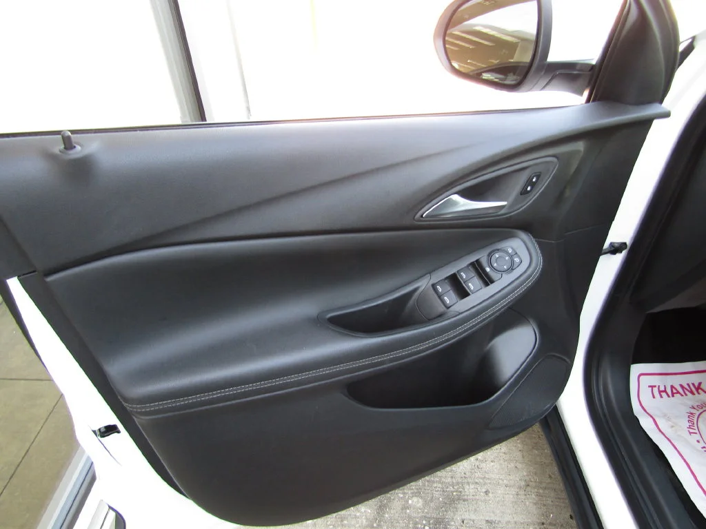 Used 2025 White Buick Preferred image 16