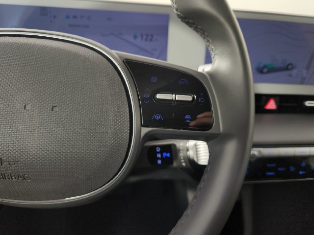 2024 Hyundai IONIQ 5 SE - Photo 24