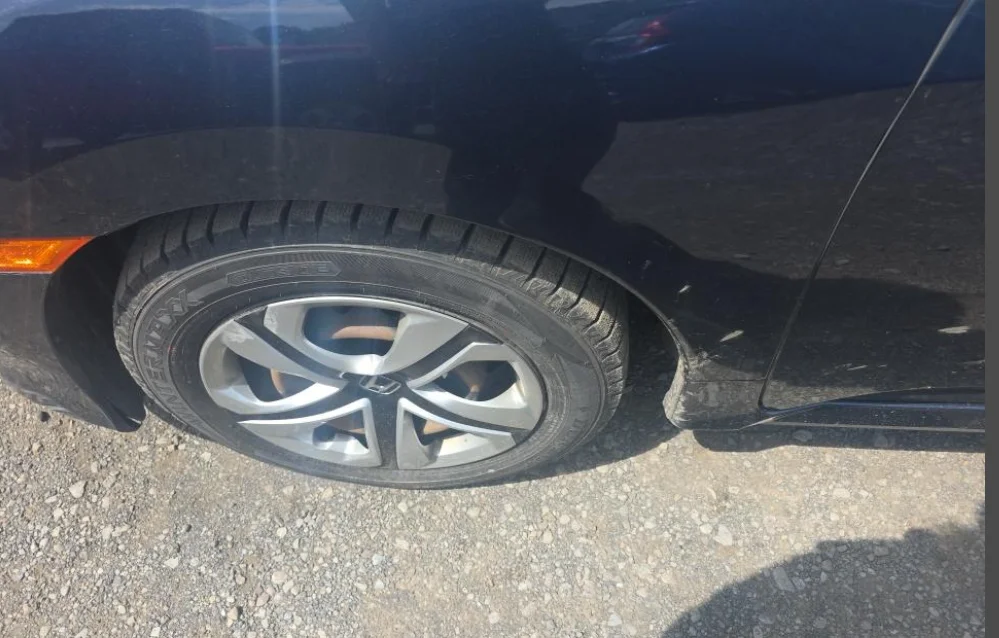 Used 2018 Blue Honda LX image 6