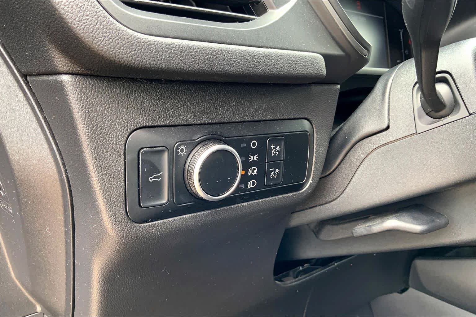 Used 2024 Agate Black Metallic Ford Active image 34