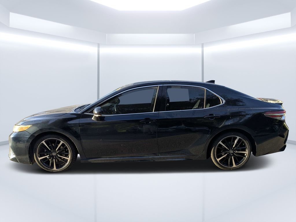 Used 2019 Blue Toyota XSE V6 image 6