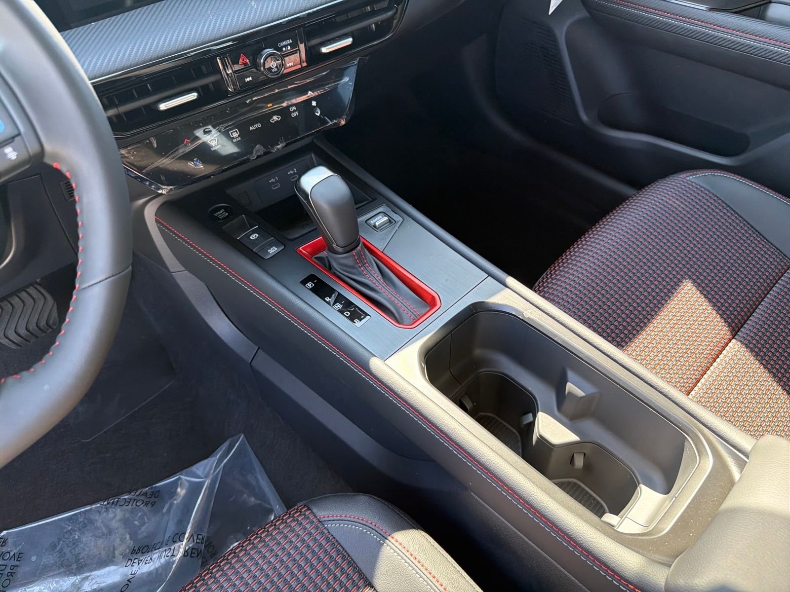 New 2026 Nissan Kicks SR 4D Sport Utility