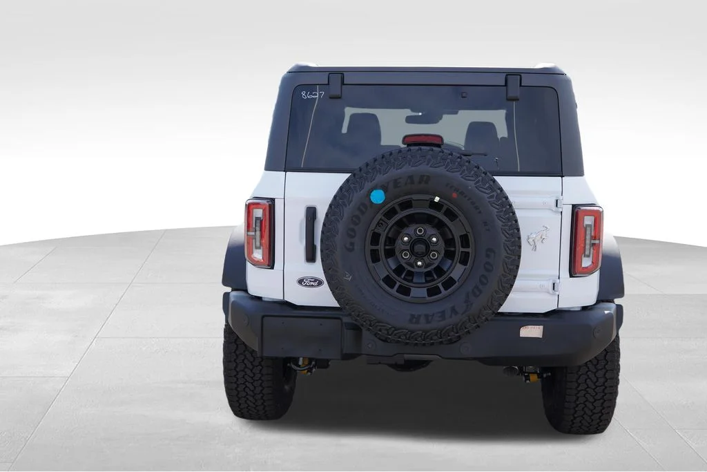 New 2026 White Ford Outer Banks image 4