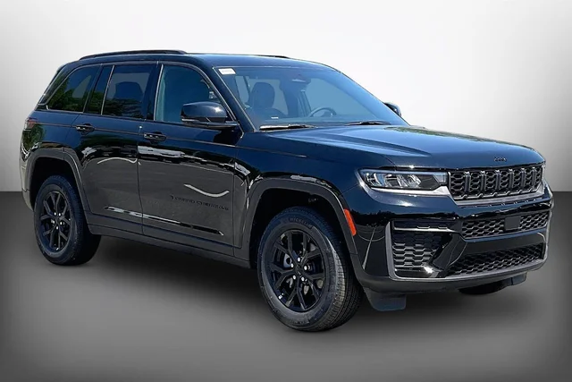 2026 Jeep Grand Cherokee Altitude