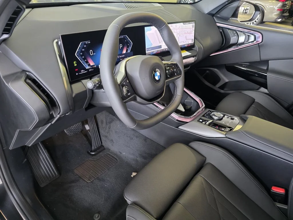 New 2026 Dark Graphite Metallic BMW 30 xDrive image 15