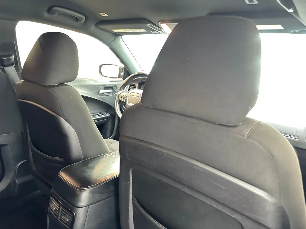 Used 2018 Gray Dodge SXT image 41