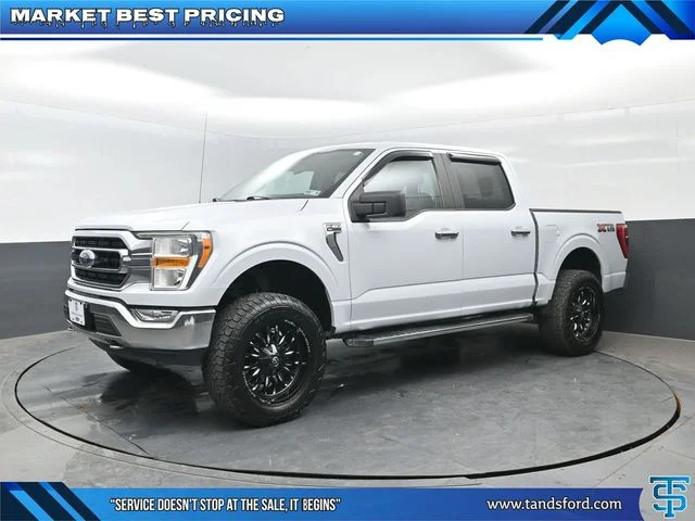2021 Ford F-150 XLT 4x4 SuperCrew 145 in's photo