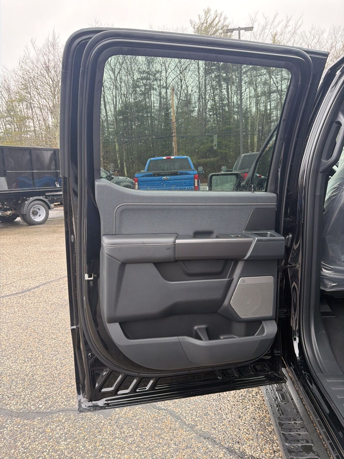 New 2026 Agate Black Metallic Ford Lariat® image 13