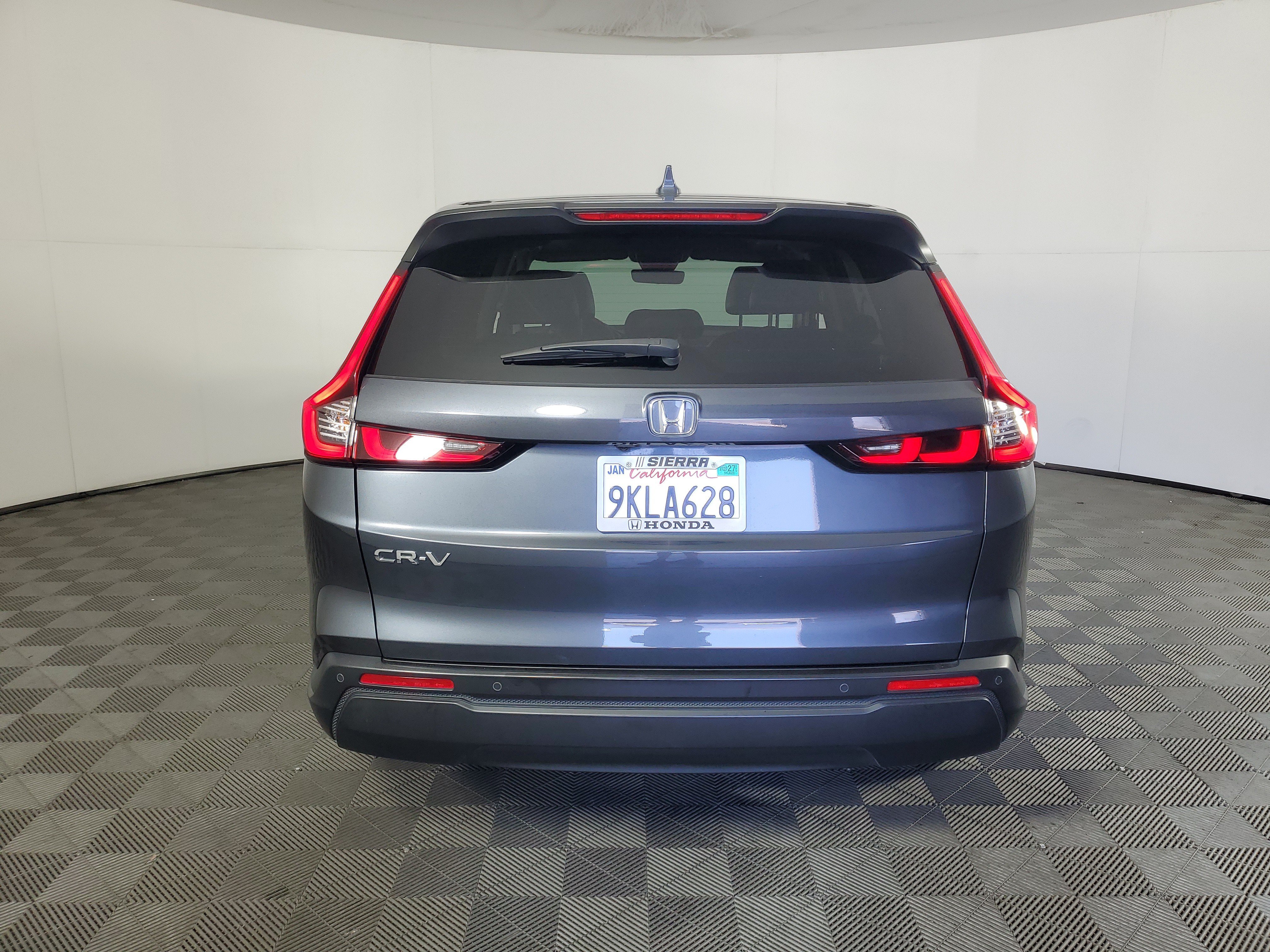 Certified Used 2024 Meteorite Gray Metallic Honda EX-L image 5