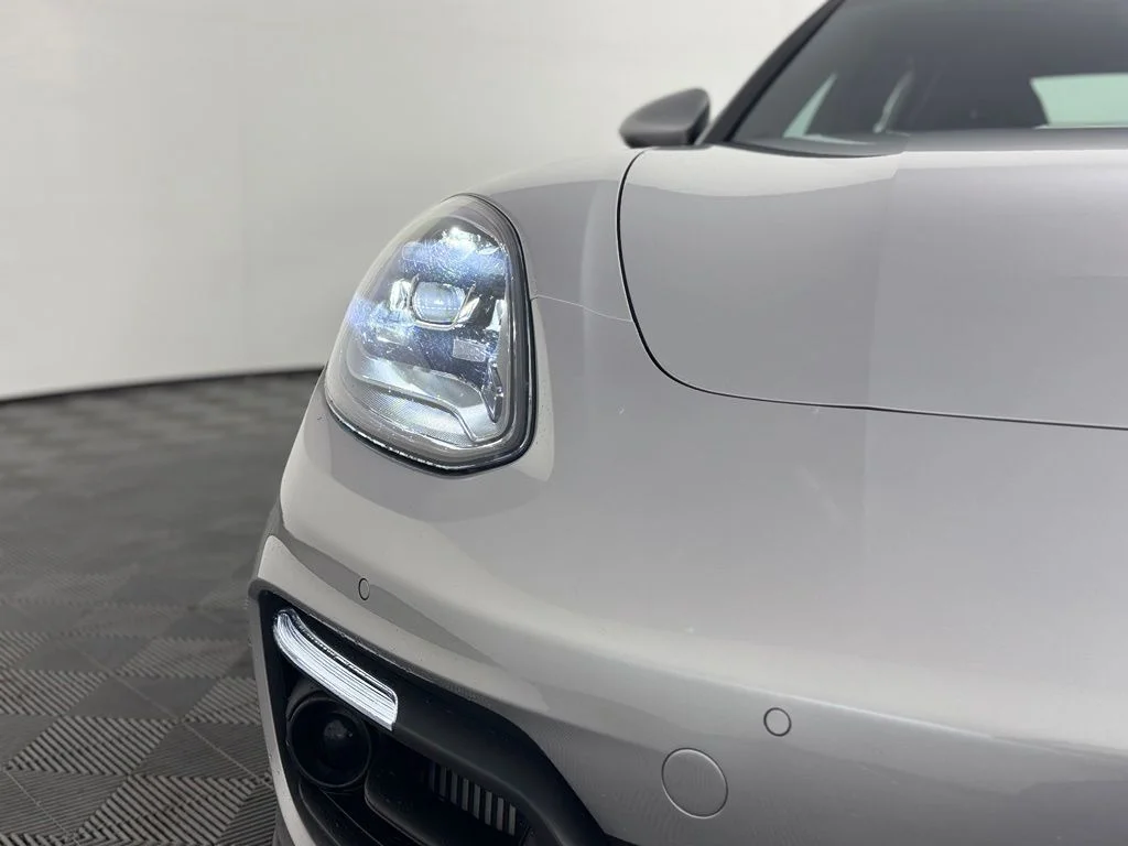 Used 2023 Silver Porsche 4 image 11