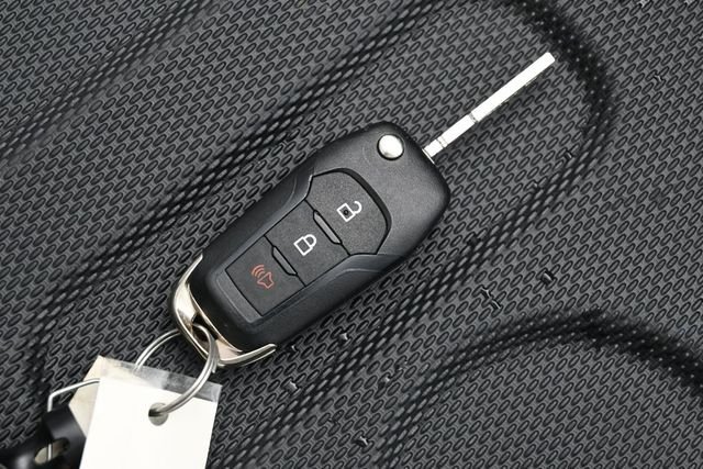 Used 2025 White Ford XL image 37