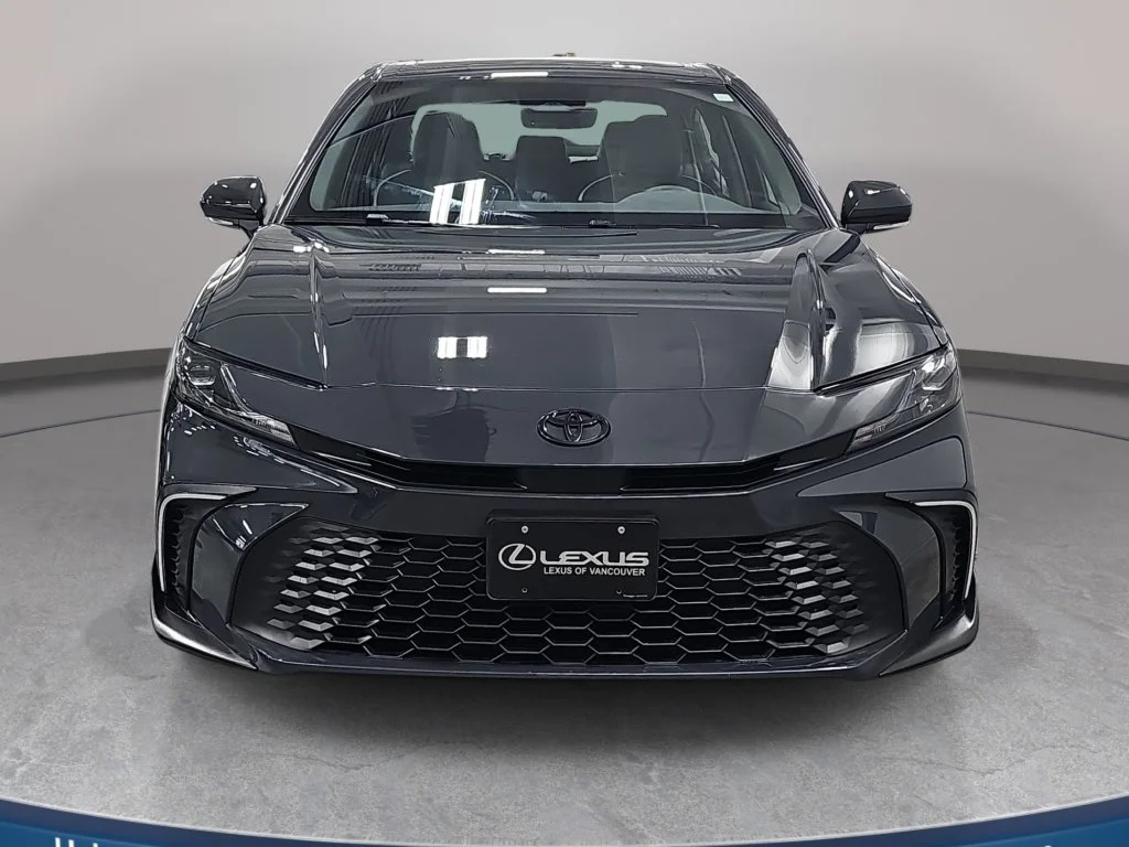 Used 2025 Gray Toyota SE image 3