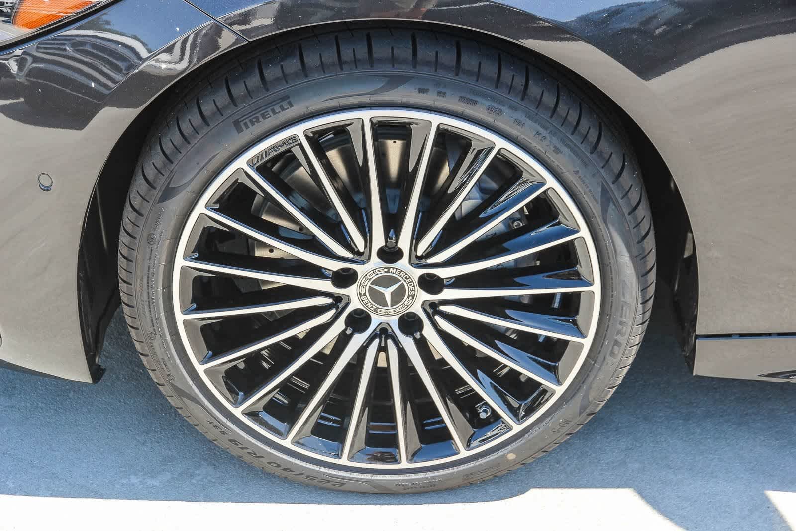 New 2026 Graphite Grey Metallic Mercedes-Benz C 300 image 10