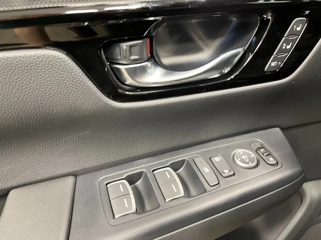 New 2027 Meteorite Gray Metallic Honda Sport Touring image 16
