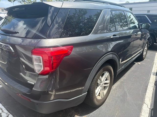 Used 2020 Silver Spruce Metallic Ford XLT image 7